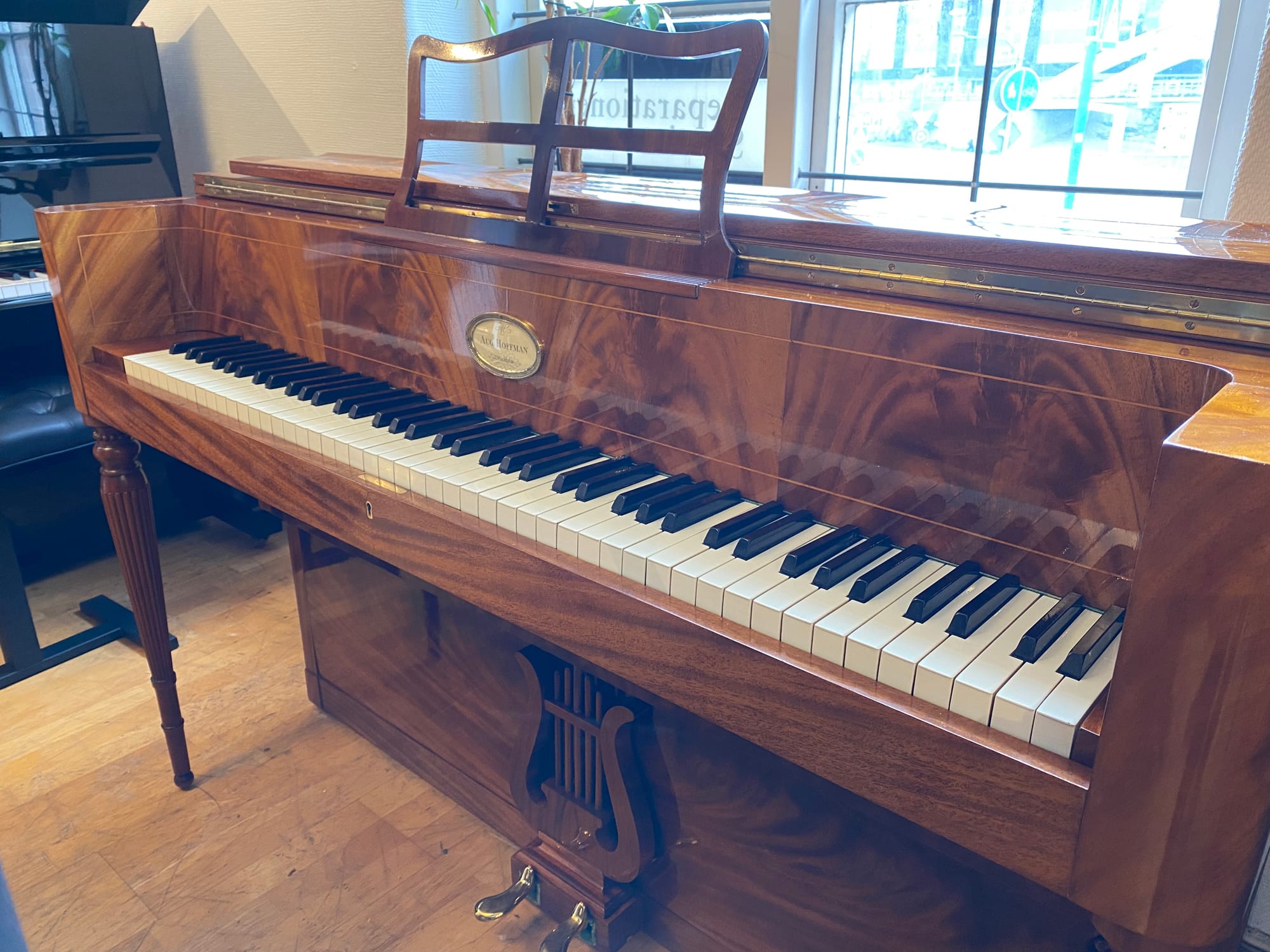 Piano Aug. Hoffman "Jenny Lind" | Polerad mahogny - 2