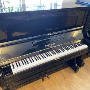 Piano Emil Nylund | Polerad svart