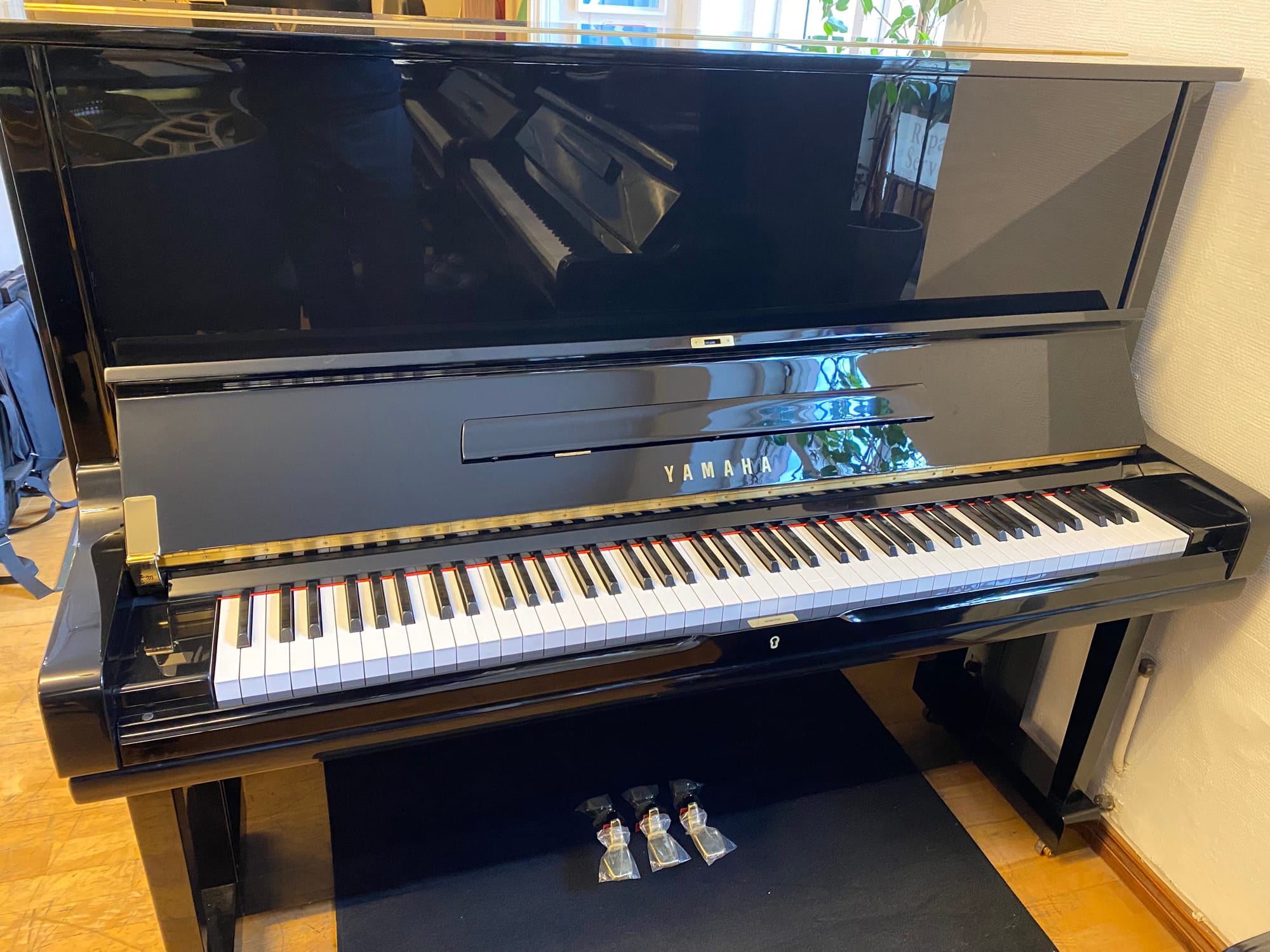 Piano Yamaha U3 | Polerad svart